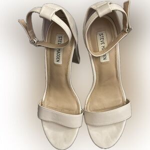 Steve Madden Women's Carrson Cream Block Heels | Sz 9M